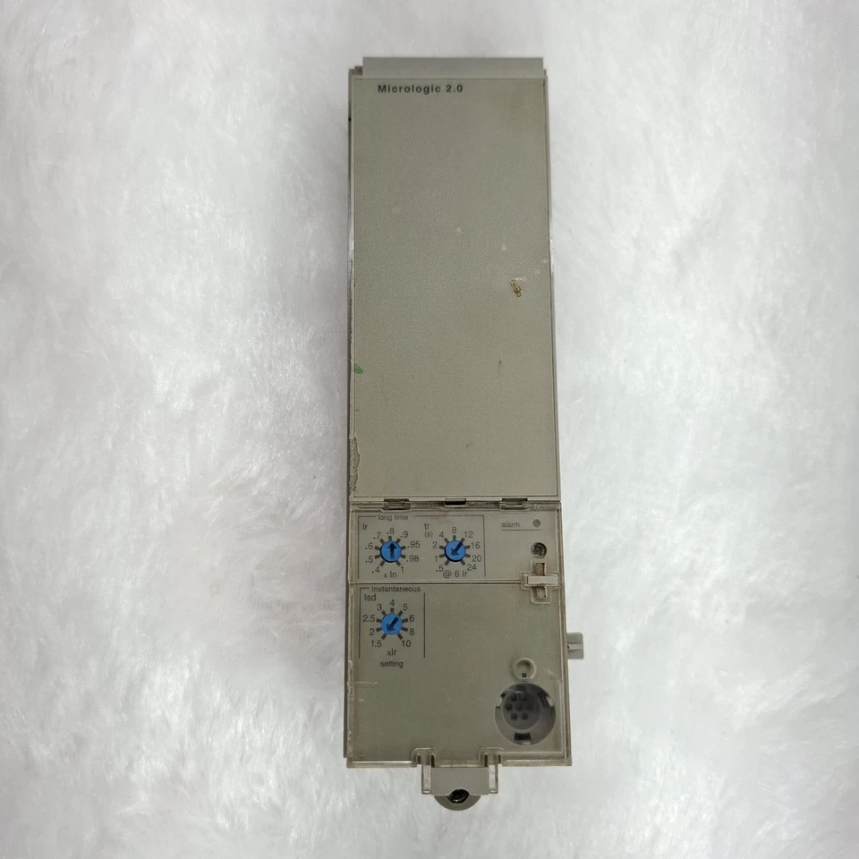 SCHNEIDER ELECTRIC MICROLOGIC 2.0 33069 AIR CIRCUIT BREAKER TRIP UNIT FAST SHIP